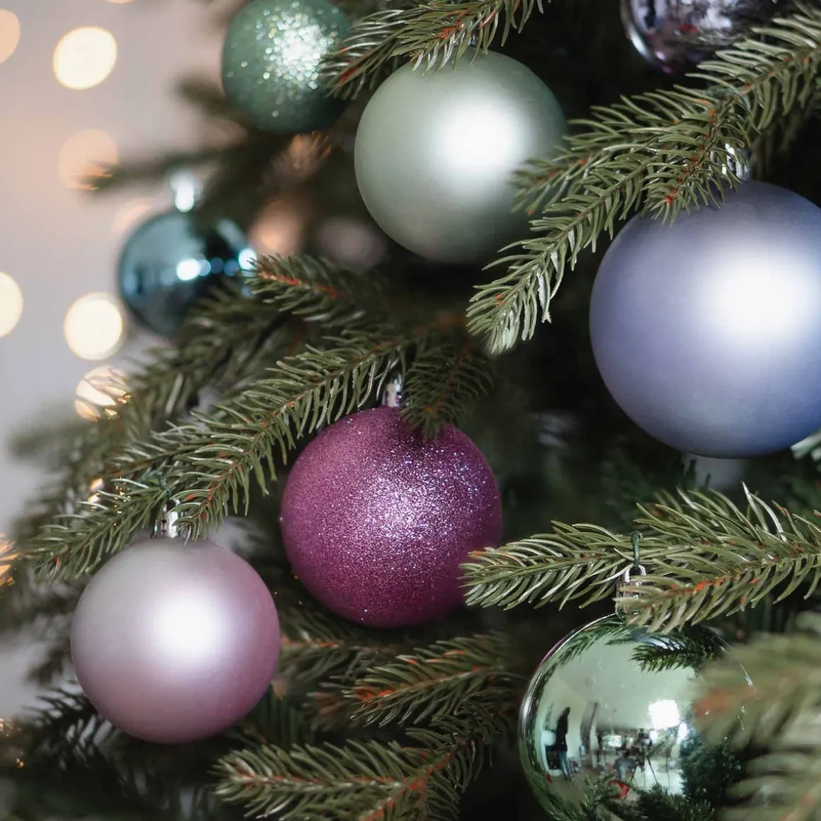 44 Weihnachtskugeln, Pastell Mix, Kunststoff, 5-8 Cm