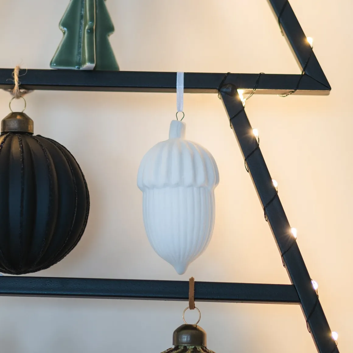 Anhänger Eichel Weiß, Aus Porzellan, 4 Cm