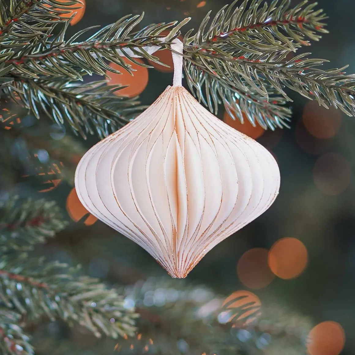Christbaumschmuck Papier Zwiebelform, Weiß, 8 Cm