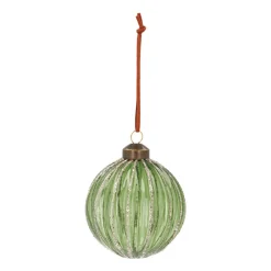 Erfrischende Hellgrüne Weihnachtsbaumkugel Mit Natürlichem Design