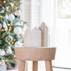 Holzhaus Mit Irisierendem Schneeeffekt