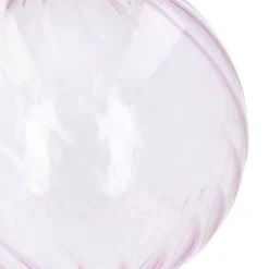 Lavendelfarbene Weihnachtskugel Mit Romantischen Swirls