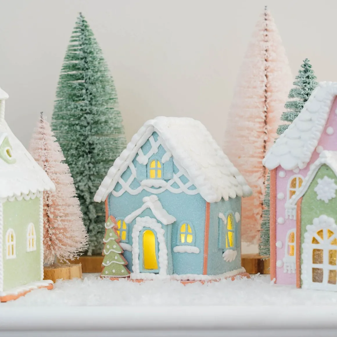 LED Lebkuchenhaus, Hellblau, Modelliermasse, 14 Cm