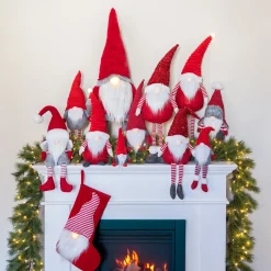 Rote Weihnachtssocke Mit Weihnachts-Gnom