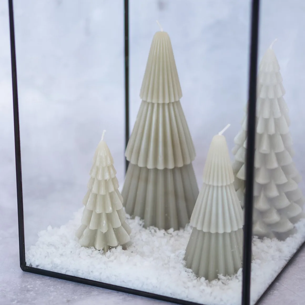 Windlicht Mit Metallrahmen Und Glas